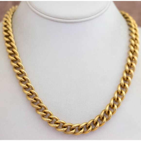 32 inch, Vintage Gold Tone Thick Curbs Heavy Chain Necklace - X24 - Picture 2 of 3